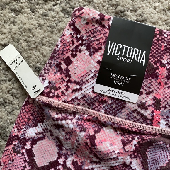 🌸 NWT Victoria’s Secret Pink Snake Set 32DD Small - Picture 6 of 13